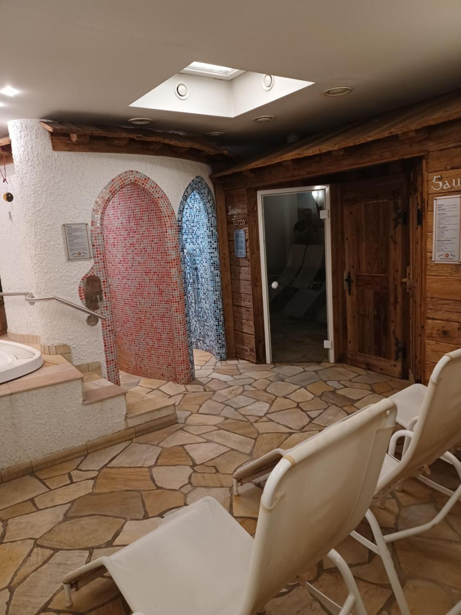 Rosa Hotel