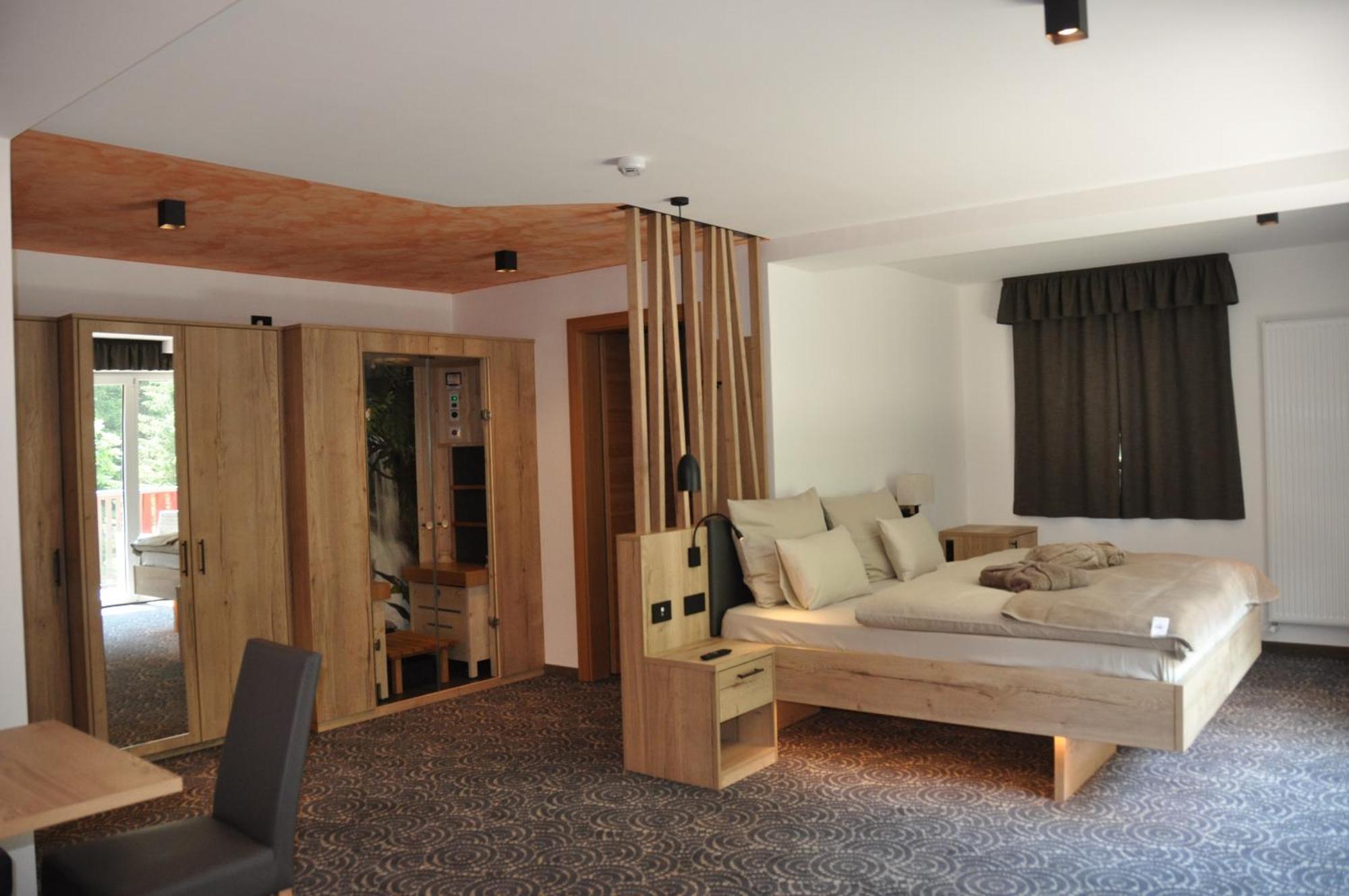 Rosa Hotel St. Lugan